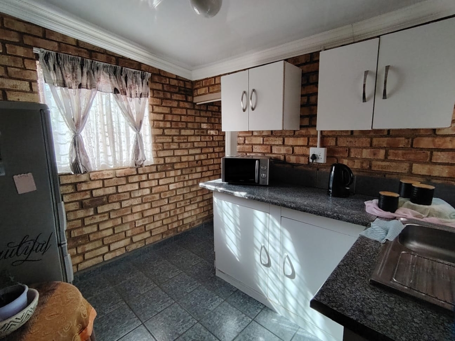 3 Bedroom Property for Sale in Bodorp North West